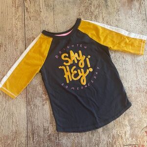 Cat & Jack Say Hey! Graphic Baseball Style TShirt Girls XS Grey Yellow Positive